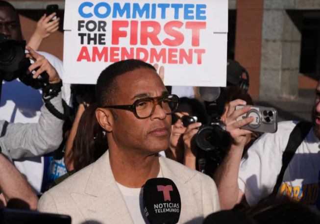 &Eta;&Pi;&Alpha;: &Epsilon;&lambda;&epsilon;ύ&theta;&epsilon;&rho;&omicron;&sigmaf; &alpha;&phi;έ&theta;&eta;&kappa;&epsilon; &omicron; &delta;&eta;&mu;&omicron;&sigma;&iota;&omicron;&gamma;&rho;ά&phi;&omicron;&sigmaf; &Nu;&tau;&omicron;&nu; &Lambda;έ&mu;&omicron;&nu; - &laquo;&Delta;&epsilon;&nu; &theta;&alpha; &sigma;&tau;&alpha;&mu;&alpha;&tau;ή&sigma;&omega;&raquo;