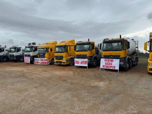 &Beta;ά&sigma;&epsilon;&iota;&sigmaf; &Delta;&epsilon;&kappa;έ&lambda;&epsilon;&iota;&alpha;&sigmaf;: &Delta;&iota;&alpha;&mu;&alpha;&rho;&tau;&upsilon;&rho;ί&alpha; &kappa;&alpha;&tau;&omicron;ί&kappa;&omega;&nu; &gamma;&iota;&alpha; &pi;&omicron;&lambda;&epsilon;&omicron;&delta;&omicron;&mu;&iota;&kappa;έ&sigmaf; &zeta;ώ&nu;&epsilon;&sigmaf; &kappa;&alpha;&iota; &tau;&alpha; &lambda;&alpha;&tau;&omicron;&mu;&epsilon;ί&alpha;