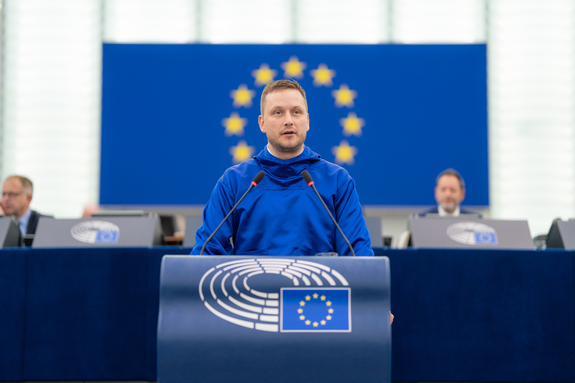 &Gamma;&rho;&omicron;&iota;&lambda;&alpha;&nu;&delta;ί&alpha;: &Pi;&epsilon;&rho;&iota;&mu;έ&nu;&epsilon;&iota; ;&sigma;&upsilon;&gamma;&kappa;&epsilon;&kappa;&rho;&iota;&mu;έ&nu;&alpha; &alpha;&pi;&omicron;&tau;&epsilon;&lambda;έ&sigm