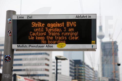 &Alpha;&pi;&epsilon;&rho;&gamma;ί&alpha; &sigma;&tau;&alpha; &kappa;&rho;&alpha;&tau;&iota;&delta;&iota;&alpha;&kappa;ά &Mu;&Mu;&Mu; &epsilon;&pi;&eta;&rho;&epsilon;ά&zeta;&epsilon;&iota; &epsilon;&kappa;&alpha;&tau;&omicron;&mu;&mu;ύ&rho;&iota;&alpha; &epsilon;&pi;&iota;&beta;ά&tau;&epsilon;&sigmaf; &sigma;&epsilon; ό&lambda;&eta; &tau;&eta; &Gamma;&epsilon;&rho;&mu;&alpha;&nu;ί&alpha;