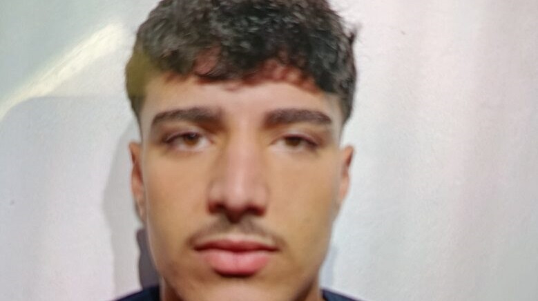 ΦΩΤΟ: Χάθηκαν τα ίχνη 17χρονου στη Λευκωσία - Τον έχετε δει;