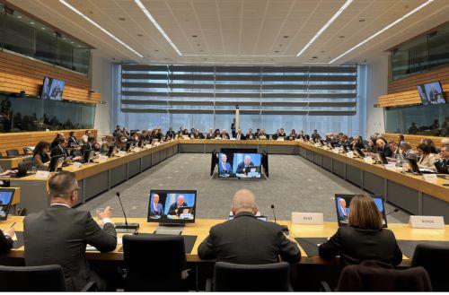 Βρυξέλλες: Στοιχεία για ασφάλεια εφοδιασμού στην άμυνα σε συνεδρία υπό ΥΠΑΜ