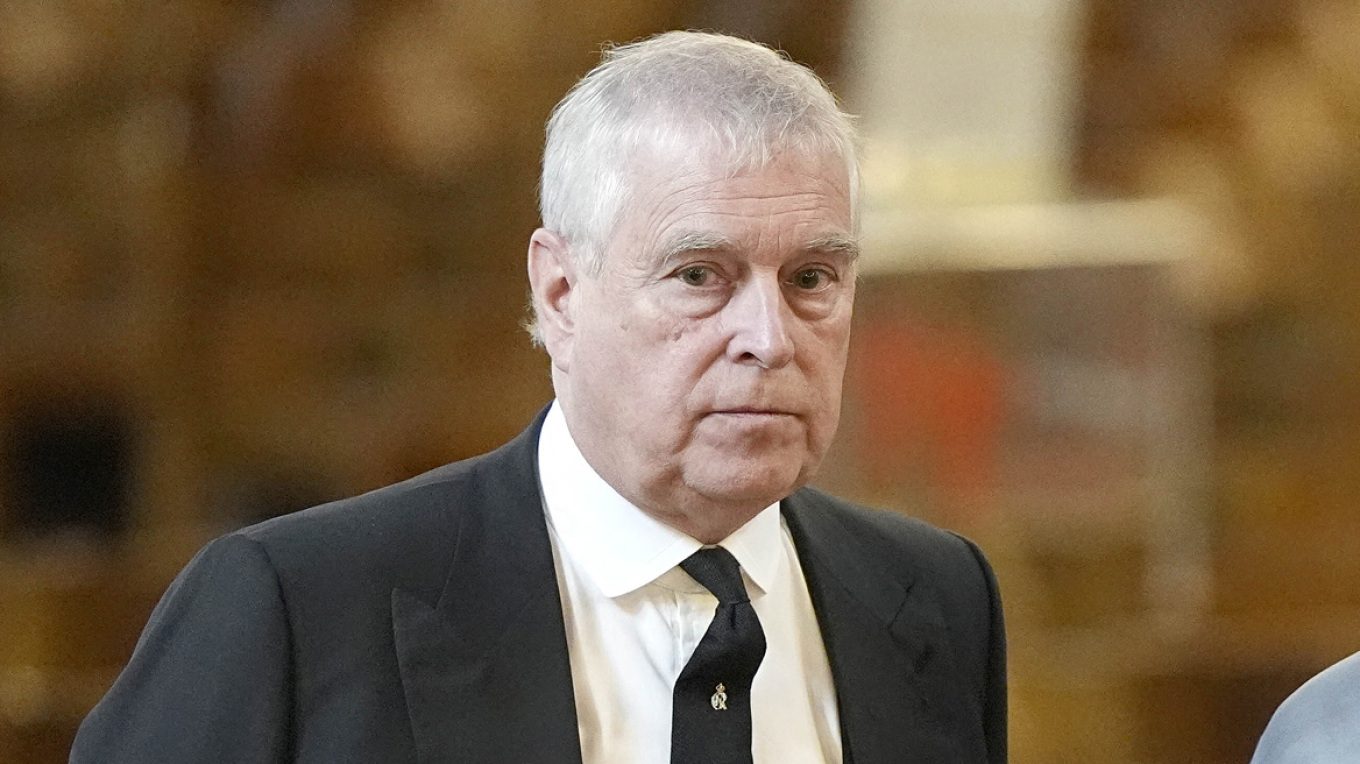 Σκάνδαλο Επστίν: Ο Άντριου εγκατέλειψε το σπίτι του στο Ουίνδσορ