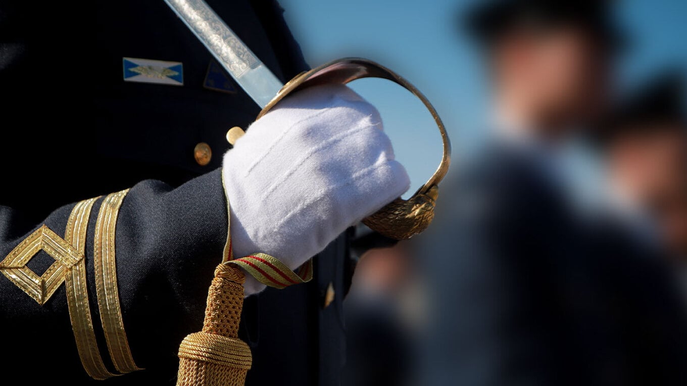 Ελλάδα: Διοικητής μονάδας της Π.Α έδινε μυστικά πληροφορίες στην Κίνα