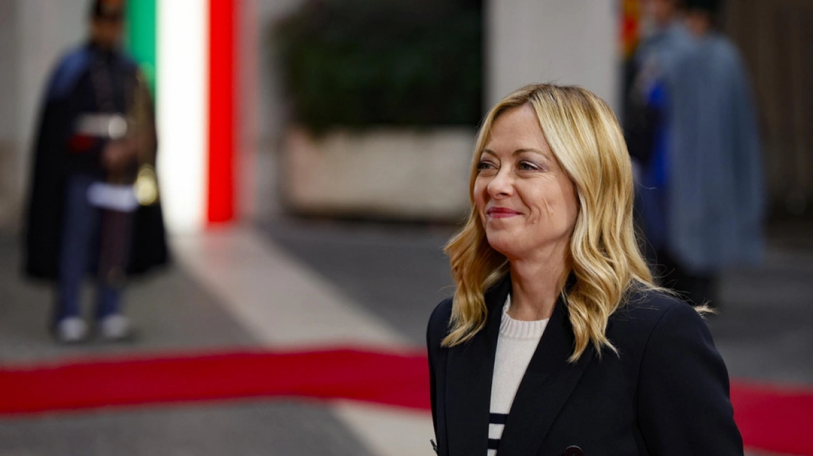 Μελόνι: Συναντήθηκε με εμίρη Κατάρ πριν την τελετή έναρξης Ολυμπιακών Αγώνων