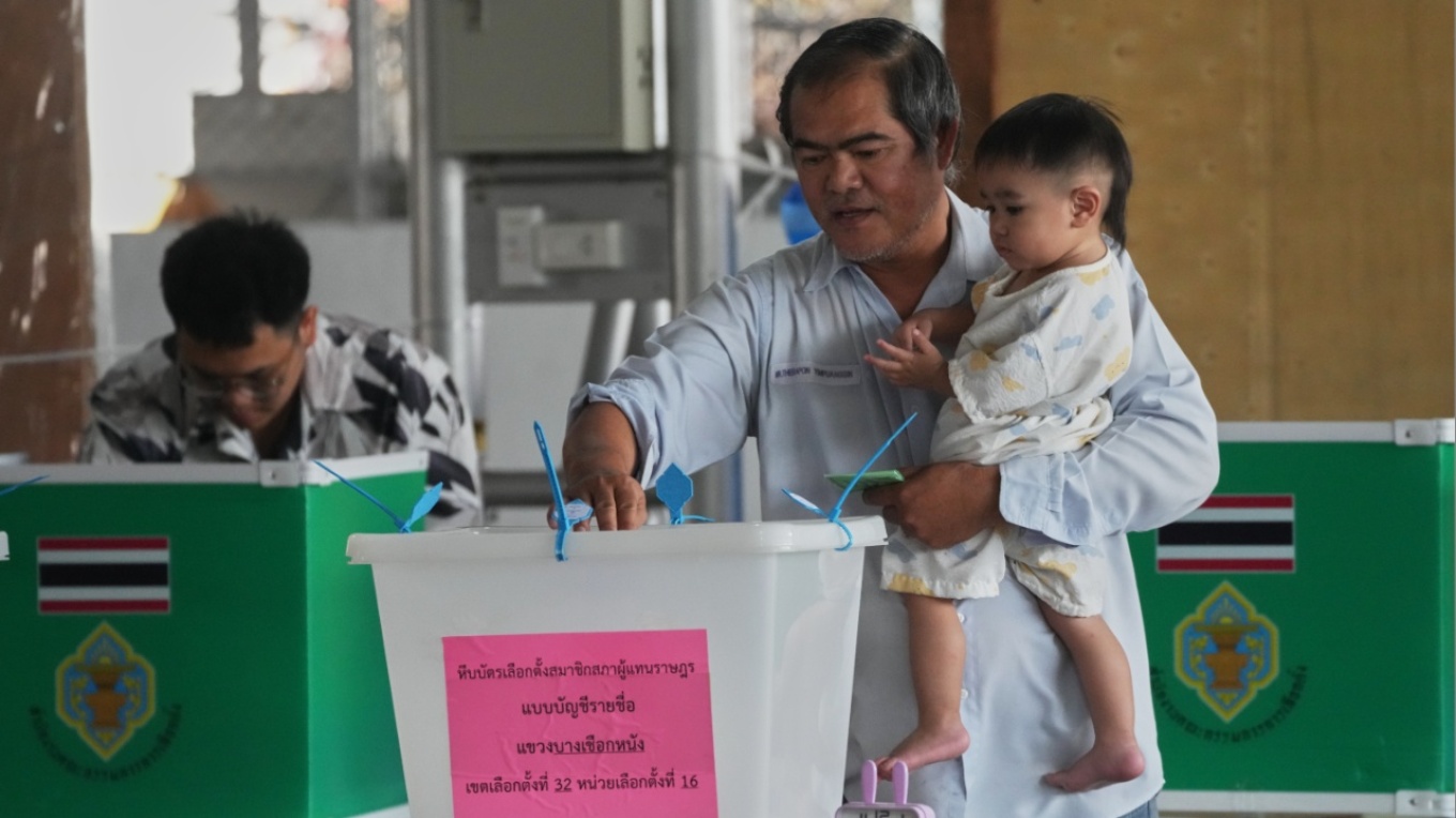&Tau;&alpha;ϊ&lambda;ά&nu;&delta;&eta;: 53 &epsilon;&kappa;&alpha;&tau;&omicron;&mu;&mu;ύ&rho;&iota;&alpha; &psi;&eta;&phi;&omicron;&phi;ό&rho;&omicron;&iota; &sigma;&tau;&iota;&sigmaf; &kappa;ά&lambda;&pi;&epsilon;&sigmaf; &gamma;&iota;&alpha; &epsilon;&kappa;&lambda;&omicron;&gamma;έ&sigmaf; &kappa;&alpha;&iota; &delta;&eta;&mu;&omicron;&psi;ή&phi;&iota;&sigma;&mu;&alpha;