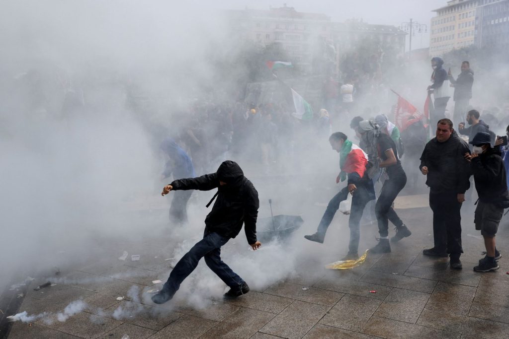 &Eta; &Mu;&epsilon;&lambda;ό&nu;&iota; &kappa;&alpha;&tau;&alpha;&delta;&iota;&kappa;ά&zeta;&epsilon;&iota; &tau;&omicron;&upsilon;&sigmaf; &delta;&iota;&alpha;&delta;&eta;&lambda;&omega;&tau;έ&sigmaf; &mu;&epsilon;&tau;ά &tau;&alpha; &epsilon;&pi;&epsilon;&iota;&sigma;ό&delta;&iota;&alpha; &sigma;&tau;&omicron; &Mu;&iota;&lambda;ά&nu;&omicron;