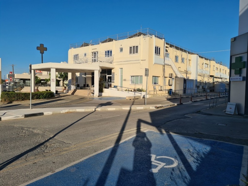 &Tau;&omicron; &laquo;&Lambda;&Eta;&Tau;&Omega;&raquo; &alpha;&pi;&omicron;&chi;&alpha;&iota;&rho;&epsilon;&tau;ά &tau;&omicron;&nu; &gamma;&iota;&alpha;&tau;&rho;ό &kappa;&alpha;&iota; &iota;&delta;&rho;&upsilon;&tau;ή &tau;&omicron;&upsilon; -&laquo;&Eta; &omicron;&iota;&kappa;&omicron;&gamma;έ&nu;&epsilon;&iota;&alpha; &epsilon;ί&nu;&alpha;&iota; &phi;&tau;&omega;&chi;ό&tau;&epsilon;&rho;&eta;&raquo;