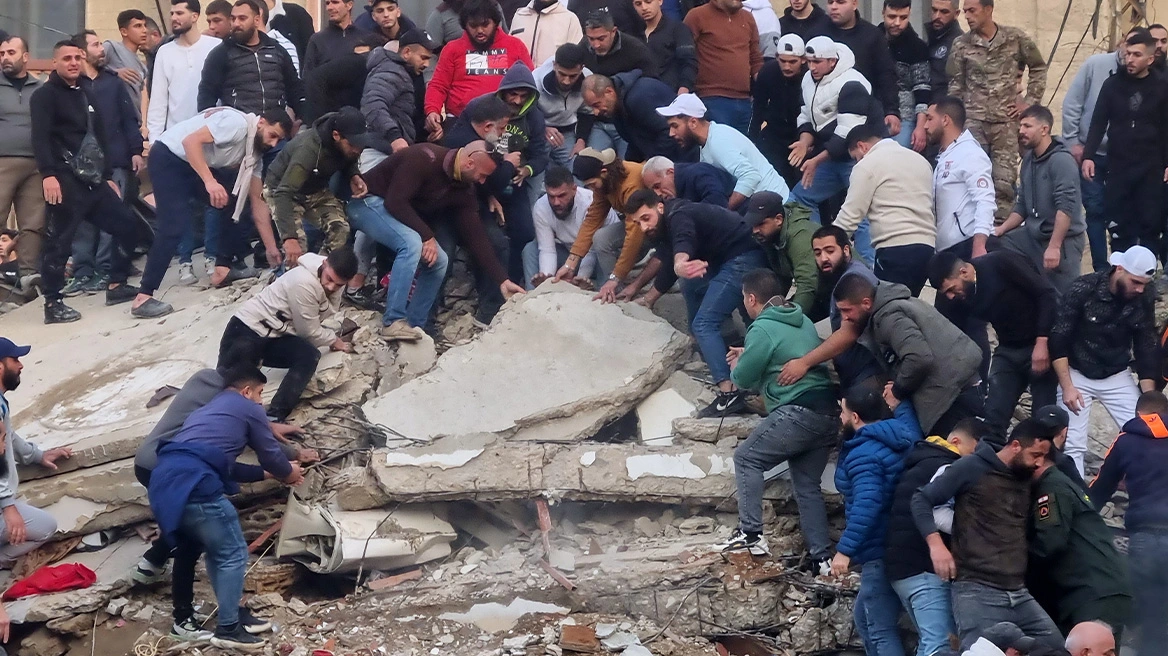 &Lambda;ί&beta;&alpha;&nu;&omicron;&sigmaf;: Έ&xi;&iota; &nu;&epsilon;&kappa;&rho;&omicron;ί &sigma;&epsilon; &kappa;&alpha;&tau;ά&rho;&rho;&epsilon;&upsilon;&sigma;&eta; &kappa;&tau;&iota;&rho;ί&omega;&nu; &sigma;&tau;&eta;&nu; &Tau;&rho;ί&pi;&omicron;&lambda;&eta;