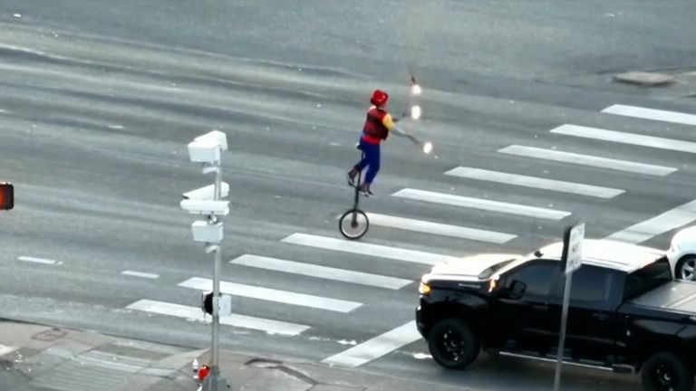 &Beta;&Iota;&Nu;&Tau;&Epsilon;&Omicron;: &Chi;&epsilon;&iota;&rho;&omicron;&pi;έ&delta;&epsilon;&sigmaf; &sigma;&epsilon; &zeta;&omicron;&gamma;&kappa;&lambda;έ&rho; &pi;&omicron;&upsilon; έ&kappa;&alpha;&nu;&epsilon; &alpha;&kappa;&rho;&omicron;&beta;&alpha;&tau;&iota;&kappa;ά &mu;&epsilon; &phi;&omega;&tau;&iota;ά &sigma;&epsilon; &delta;&iota;ά&beta;&alpha;&sigma;&eta; &pi;&epsilon;&zeta;ώ&nu;