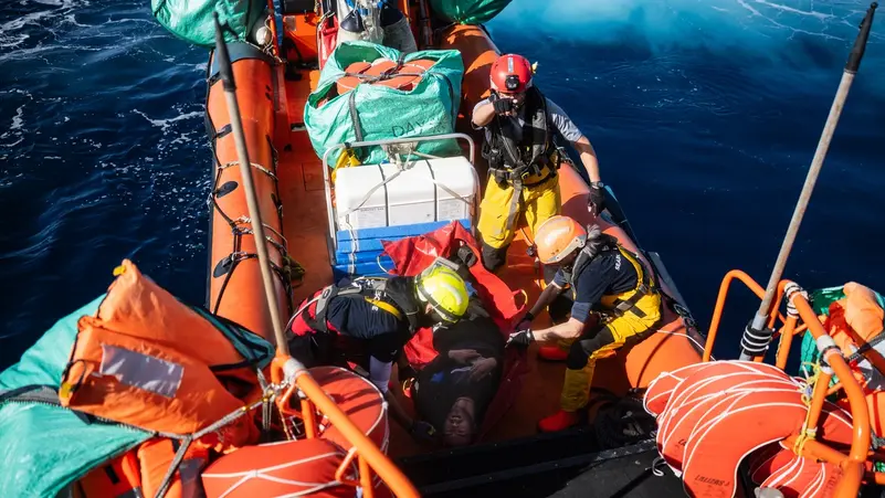 Λιβύη: 53 μετανάστες νεκροί ή αγνοούμενοι μετά την ανατροπή λαστιχένιας λέμβου