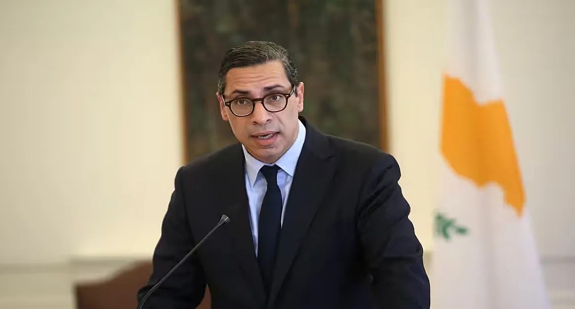 Κάλεσμα Τραμπ στην Κύπρο από Κόμπο: «Θα γινόταν δεκτός με ανοιχτές αγκάλες»