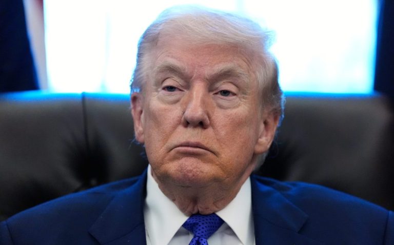 &Tau;&rho;&alpha;&mu;&pi;: &Theta;&alpha; &alpha;&kappa;&upsilon;&rho;ώ&sigma;&epsilon;&iota; &kappa;&alpha;&nu;&omicron;&nu;&iota;&sigma;&tau;&iota;&kappa;ό &pi;&lambda;&alpha;ί&sigma;&iota;&omicron; &gamma;&iota;&alpha; &tau;&eta;&nu; &pi;&rho;&omicron;&sigma;&tau;&alpha;&sigma;ί&alpha; &tau;&omicron;&upsilon; &pi;&epsilon;&rho;&iota;&beta;ά&lambda;&lambda;&omicron;&nu;&tau;&omicron;&sigmaf;