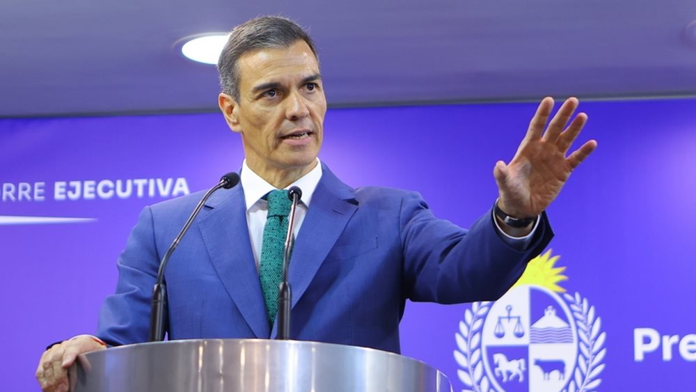 &Sigma;ά&nu;&tau;&sigma;&epsilon;&theta;: &Tau;&omicron; &sigma;&iota;&delta;&eta;&rho;&omicron;&delta;&rho;&omicron;&mu;&iota;&kappa;ό &delta;ί&kappa;&tau;&upsilon;&omicron; &laquo;&delta;&epsilon;&nu; &epsilon;ί&nu;&alpha;&iota; &tau;έ&lambda;&epsilon;&iota;&omicron;, &alpha;&lambda;&lambda;ά &epsilon;ί&nu;&alpha;&iota; &alpha;&sigma;&phi;&alpha;&lambda;έ&sigmaf;&raquo;