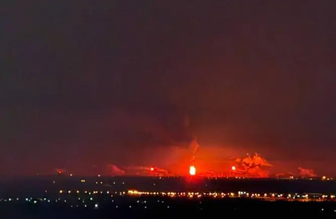 ΒΙΝΤΕΟ: Ουκρανική επίθεση σε διυλιστήριο στη Ρωσία- «Απάντησαν» πίσω οι Ρώσοι