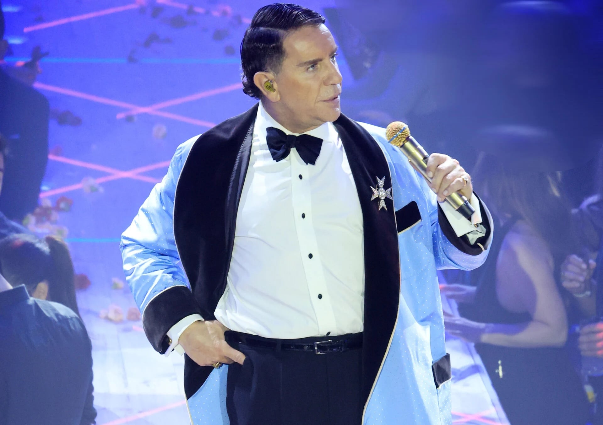 &Gamma;&iota;ώ&rho;&gamma;&omicron;&sigmaf; &Mu;&alpha;&zeta;&omega;&nu;ά&kappa;&eta;&sigmaf;: &Nu;&omicron;&sigma;&eta;&lambda;&epsilon;ύ&epsilon;&tau;&alpha;&iota; &gamma;&iota;&alpha; &tau;&rho;ί&tau;&eta; &eta;&mu;έ&rho;&alpha; - &Tau;&iota; &lambda;έ&nu;&epsilon; &omicron;&iota; &gamma;&iota;&alpha;&tau;&rho;&omicron;ί