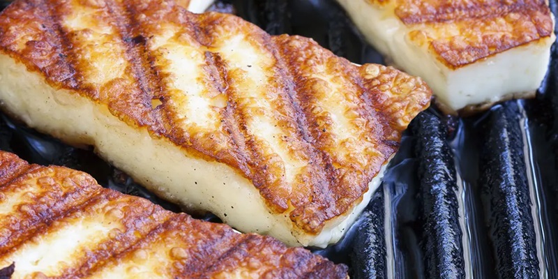 Έκθετο σε απομιμήσεις από Λατινική Αμερική το χαλλούμι, λέει η ΠΚΚ