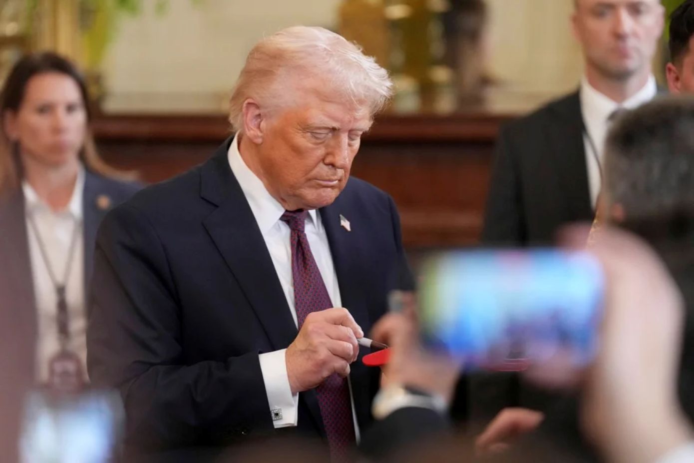 ΗΠΑ: Ο Τραμπ καταφέρνει νέο πλήγμα στη μάχη ενάντια της κλιματικής αλλαγής