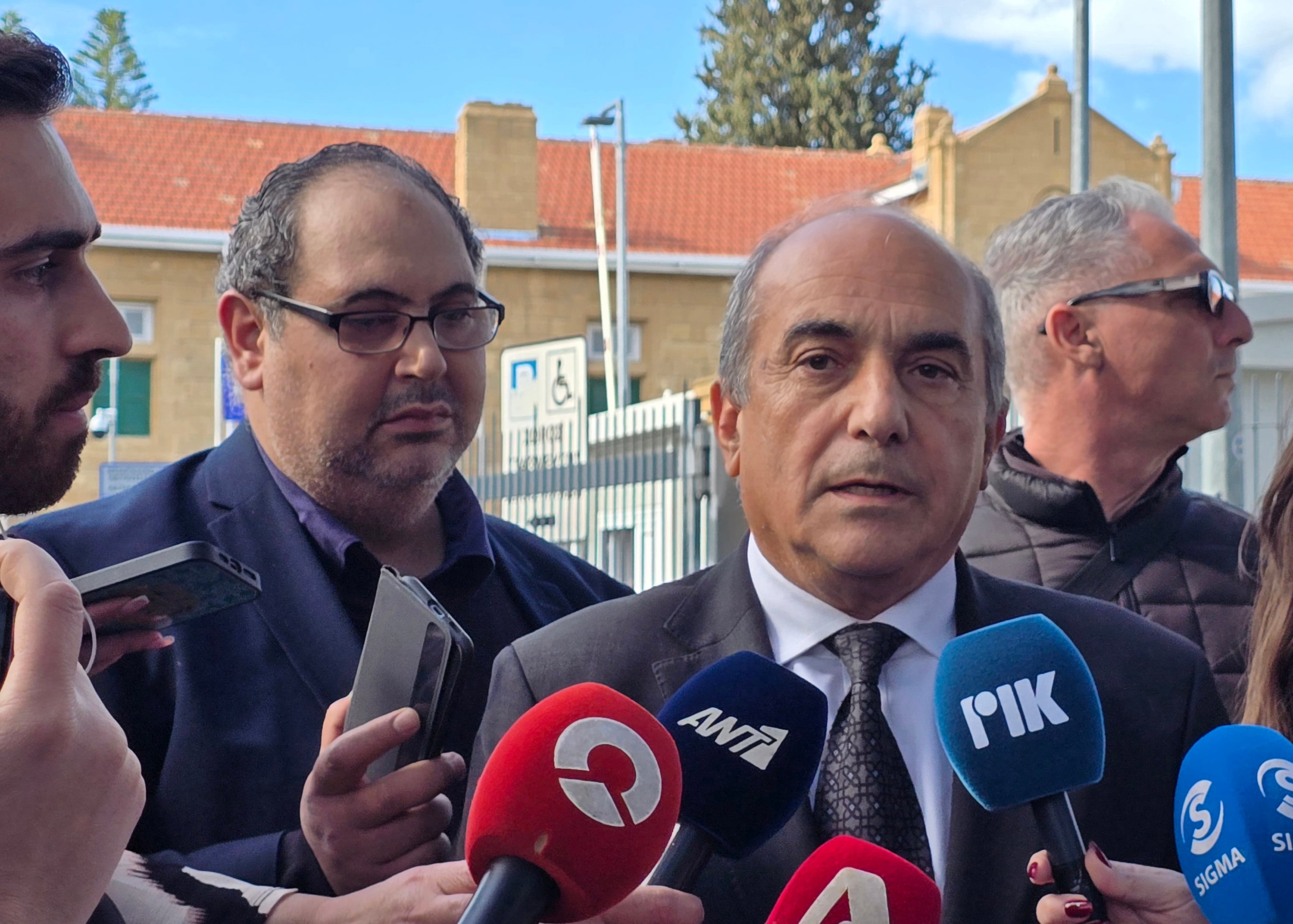 Πρώτη αντίδραση Συλλούρη: «Ήμουν και παραμένω καθαρός - Δεν έχω πλούτο» (vid)