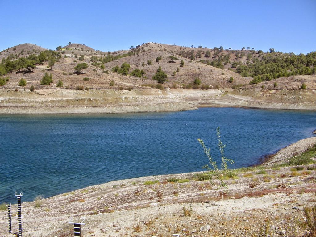 Γιατί ενώ βρέχει δεν γεμίζουν τα φράγματα - «Δεν αποκλείεται η σπορά νεφών»