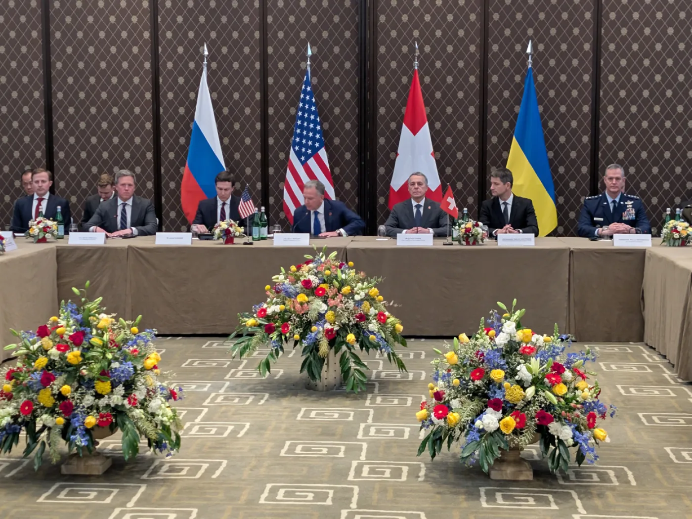 Γενεύη: Ολοκληρώθηκαν οι συνομιλίες - Ο Ζελένσκι κατηγορεί καθυστέρηση Ρωσίας