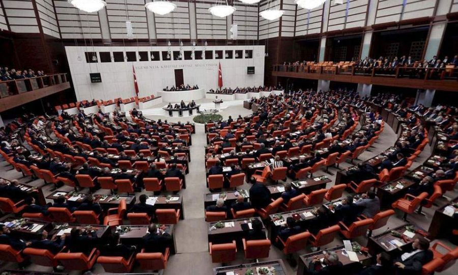 Εγκρίθηκε από την τουρκική Βουλή το πόρισμα για Κουρδικό