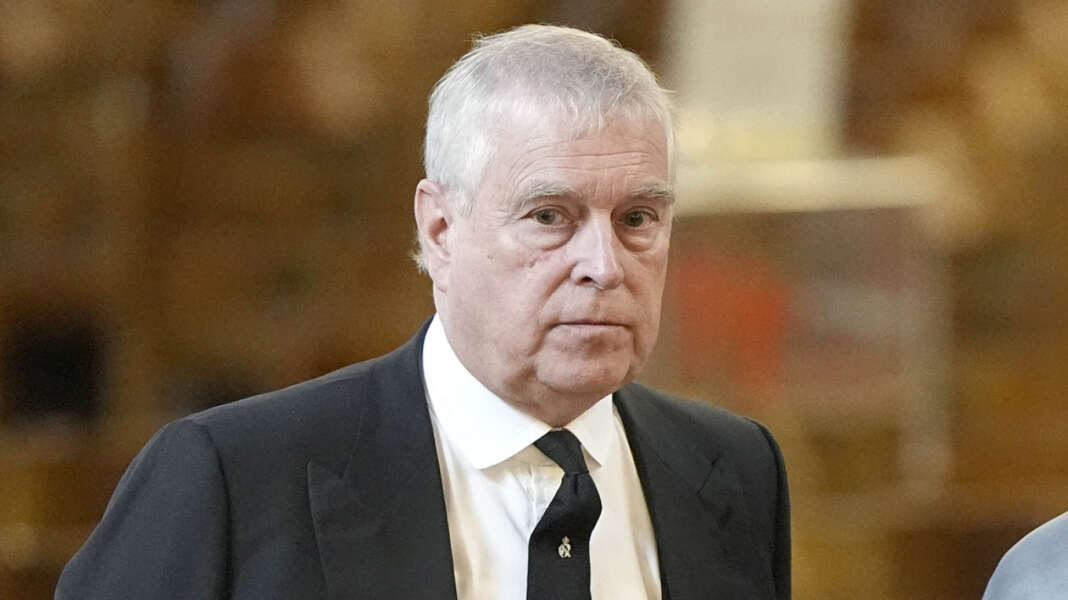 Υπόθεση Έπστιν: Αντιμέτωπος ακόμη και με ισόβια ο πρώην πρίγκιπας Άντριου