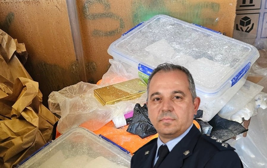 &Omicron; &mu;&epsilon;&gamma;&alpha;&lambda;ύ&tau;&epsilon;&rho;&omicron;&sigmaf; &epsilon;&nu;&tau;&omicron;&pi;&iota;&sigma;&mu;ό&sigmaf; &nu;&alpha;&rho;&kappa;&omega;&tau;&iota;&kappa;ώ&nu; &sigma;&tau;&eta; &Lambda;&epsilon;&upsilon;&kappa;&omega;&sigma;ί&alpha; &ndash; &laquo;&Mu;έ&chi;&rho;&iota; &kappa;&alpha;&iota; 220 &kappa;&iota;&lambda;ά&raquo; (VID)