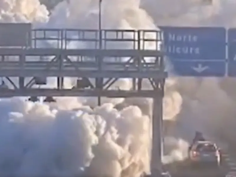 Χιλή: 5 νεκροί από έκρηξη βυτιοφόρου με καύσιμα - Συγκλονιστικά βίντεο