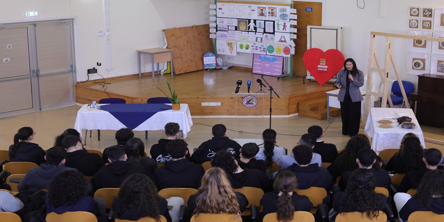 Υπ. Γεωργίας: Μίλησε με μαθητές για Πράσινη Συμφωνία και βιώσιμη μετάβαση