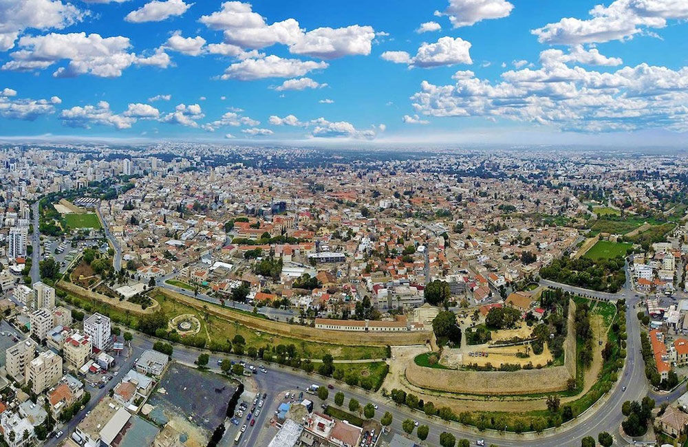 &Sigma;&tau;&eta;&nu; &Kappa;ύ&pi;&rho;&omicron; &tau;&omicron; &Epsilon;&upsilon;&rho;&omega;&pi;&alpha;ϊ&kappa;ό &Sigma;&upsilon;&nu;έ&delta;&rho;&iota;&omicron; &gamma;&iota;&alpha; &Alpha;&sigma;&phi;ά&lambda;&epsilon;&iota;&alpha; &kappa;&alpha;&iota; &Pi;&rho;&omicron;&sigma;&tau;&alpha;&sigma;ί&alpha; &Delta;&eta;&mu;ό&sigma;&iota;&omega;&nu; &Chi;ώ&rho;&omega;&nu;