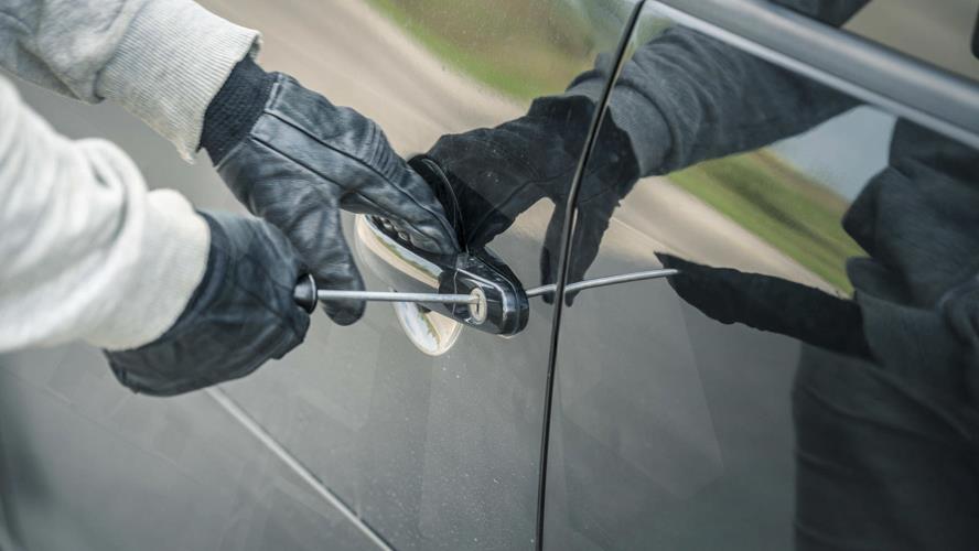 &Alpha;&sigma;&tau;&upsilon;&nu;&omicron;&mu;&iota;&kappa;ό&sigmaf; &epsilon;&kappa;&tau;ό&sigmaf; &upsilon;&pi;&eta;&rho;&epsilon;&sigma;ί&alpha;&sigmaf; &tau;&sigma;ά&kappa;&omega;&sigma;&epsilon; &alpha;&nu;ή&lambda;&iota;&kappa;&omicron;&upsilon;&sigmaf; &mu;&epsilon; &kappa;&lambda;&omicron;&pi;&iota;&mu;&alpha;ί&alpha; &sigma;&tau;&eta; &Lambda;&epsilon;&upsilon;&kappa;&omega;&sigma;ί&alpha;