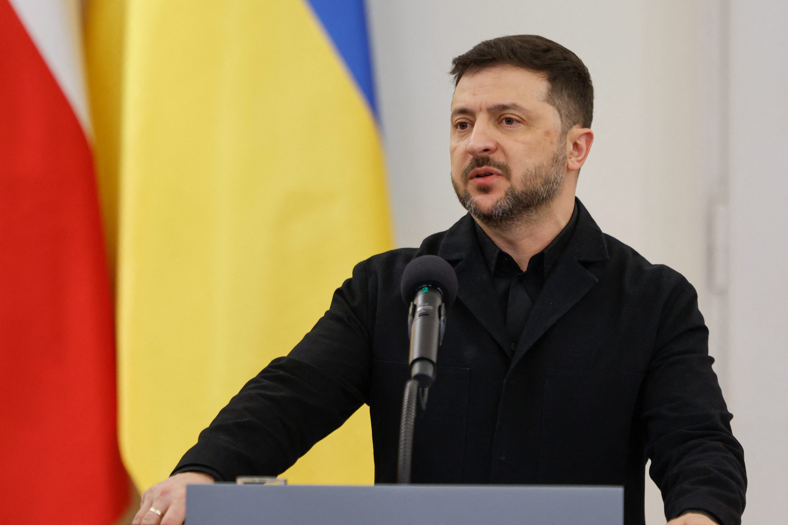 Zelensky: Russia Targeted Ukrainian Energy Infrastructure with Drone Swarm