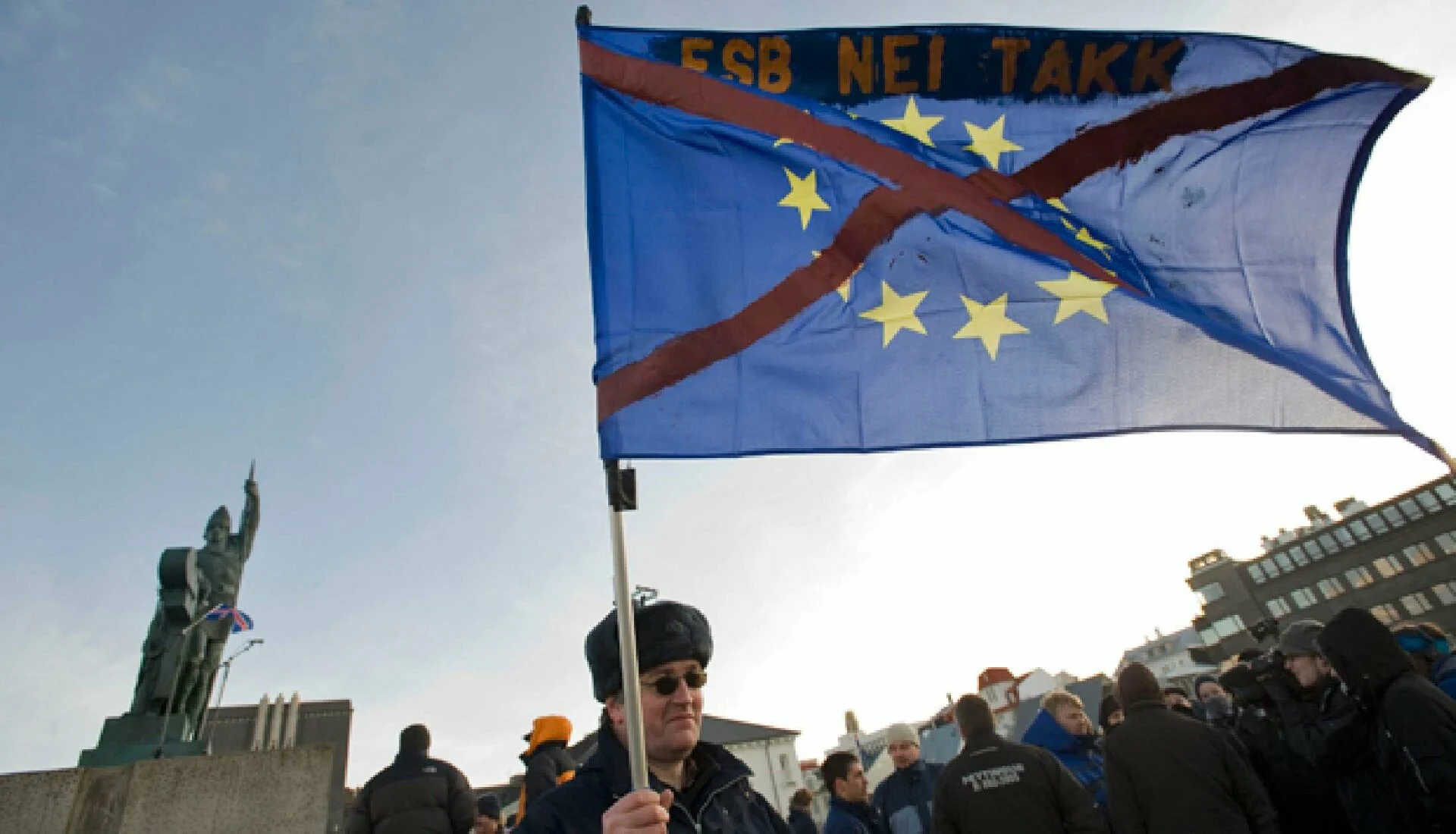 Iceland: Referendum to be Held on EU Membership