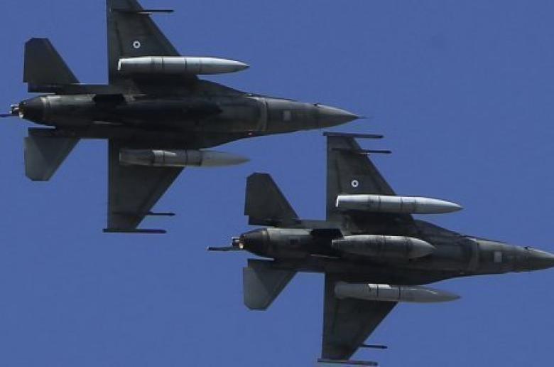 Την αποστολή F16 στα κατεχόμενα εξετάζει η Άγκυρα