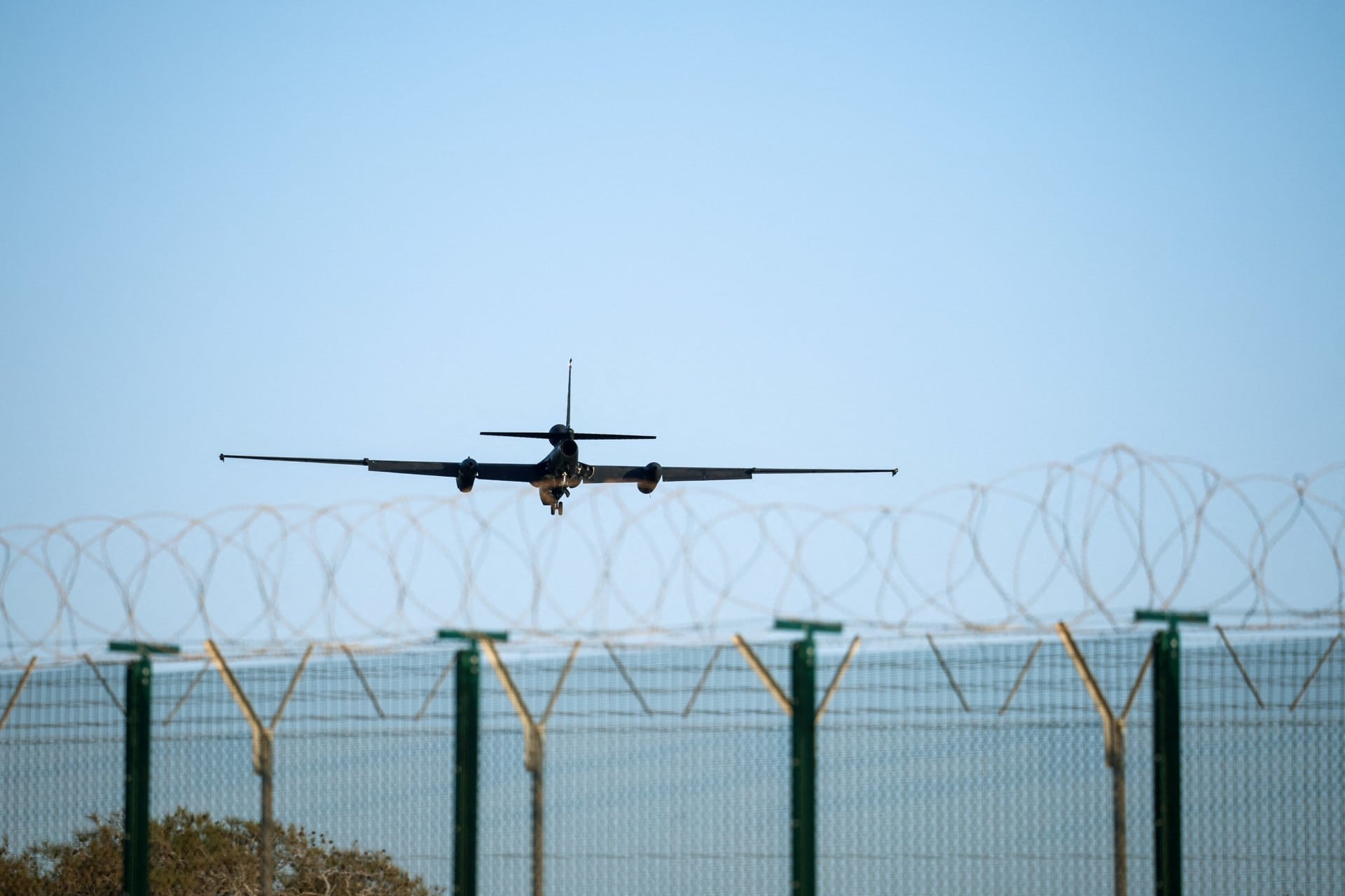 US Begins Using UK Bases for Defensive Operations