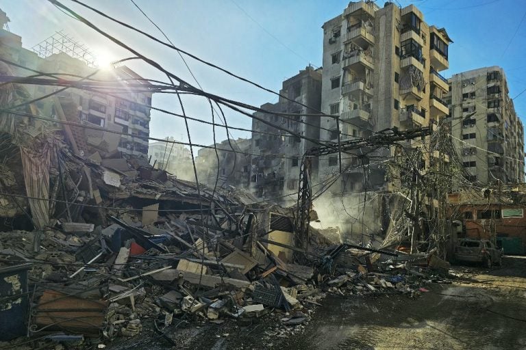 FT: &Tau;&omicron; &Iota;&sigma;&rho;&alpha;ή&lambda; &pi;&rho;&omicron;&epsilon;&tau;&omicron;&iota;&mu;ά&zeta;&epsilon;&tau;&alpha;&iota; &gamma;&iota;&alpha; &pi;&alpha;&rho;&alpha;&tau;&epsilon;&tau;&alpha;&mu;έ&nu;&eta; &epsilon;&kappa;&sigma;&tau;&rho;&alpha;&tau;&epsilon;ί&alpha; &kappa;&alpha;&tau;ά &tau;&eta;&sigmaf; &Chi;&epsilon;&zeta;&mu;&pi;&omicron;&lambda;ά&chi;