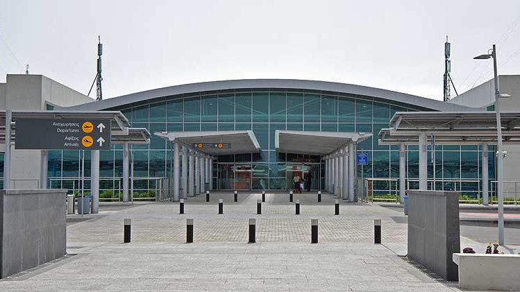 &Sigma;&upsilon;&nu;&omicron;&lambda;&iota;&kappa;ά 32 &pi;&tau;ή&sigma;&epsilon;&iota;&sigmaf; &alpha;&kappa;&upsilon;&rho;ώ&theta;&eta;&kappa;&alpha;&nu; &tau;&eta;&nu; &Tau;&epsilon;&tau;ά&rho;&tau;&eta; &alpha;&pi;ό &kappa;&alpha;&iota; &pi;&rho;&omicron;&sigmaf; &tau;&omicron; &alpha;&epsilon;&rho;&omicron;&delta;&rho;ό&mu;&iota;&omicron; &Lambda;ά&rho;&nu;&alpha;&kappa;&alpha;&sigmaf;