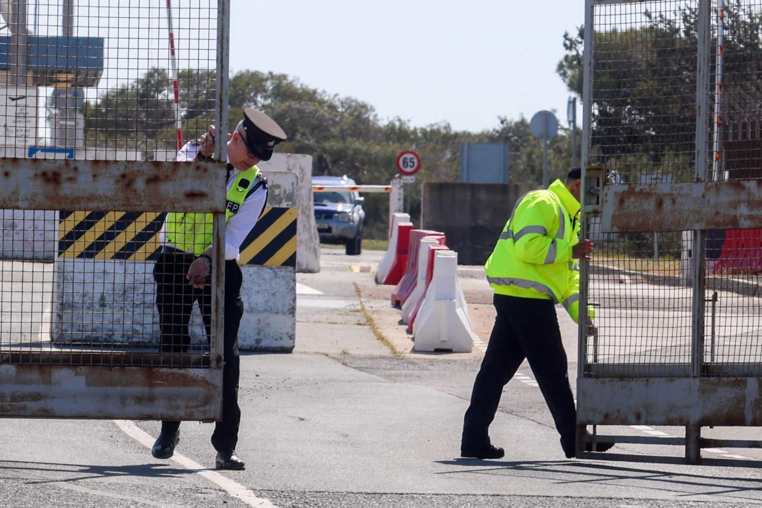 AJ+: &laquo;&Eta; &beta;&rho;&epsilon;&tau;&alpha;&nu;&iota;&kappa;ή &alpha;&pi;&omicron;&iota;&kappa;&iota;&alpha;&kappa;ή &kappa;&lambda;&eta;&rho;&omicron;&nu;&omicron;&mu;&iota;ά &epsilon;&xi;&eta;&gamma;&epsilon;ί &tau;&eta;&nu; &epsilon;&mu;&pi;&lambda;&omicron;&kappa;ή &tau;&eta;&sigmaf; &Kappa;ύ&pi;&rho;&omicron;&upsilon;&raquo; (BINTEO)