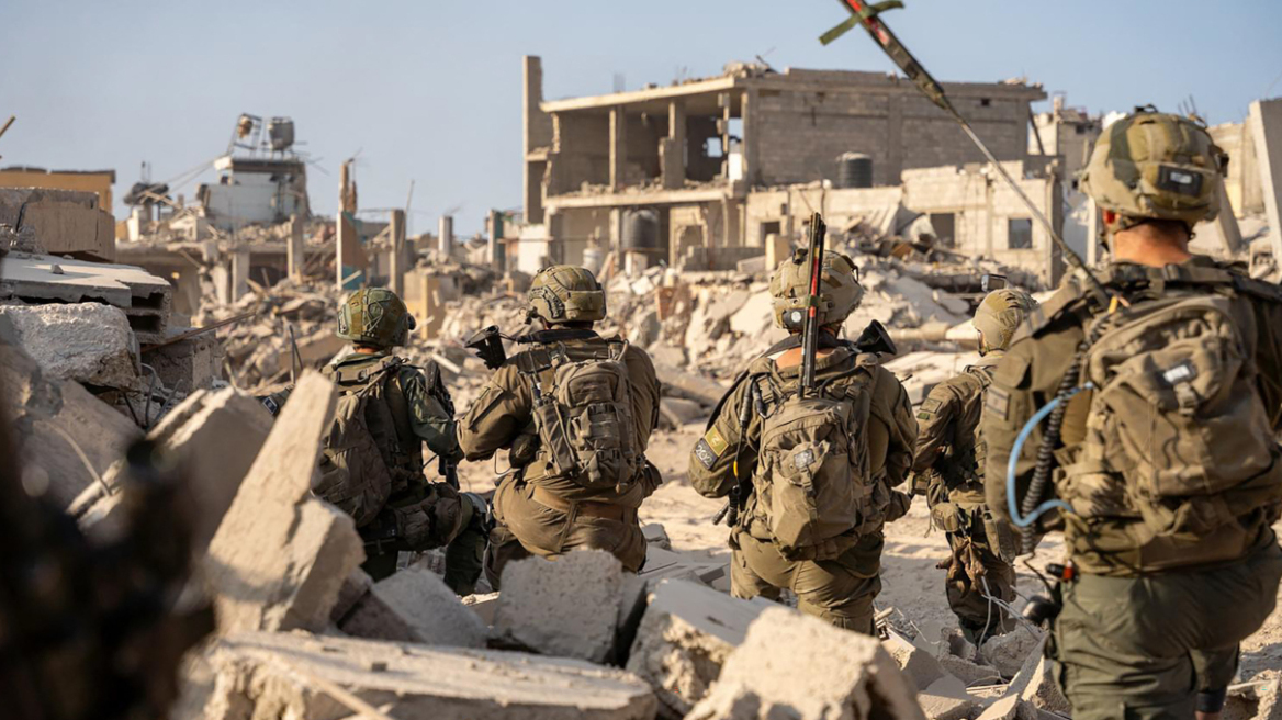 Ο ισραηλινός στρατός ανακοίνωσε νέο κύμα πληγμάτων στο Ιράν