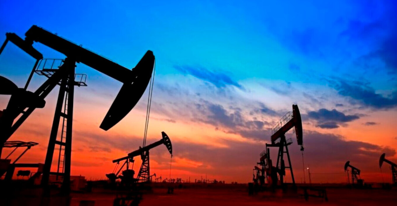 &Pi;&epsilon;&tau;&rho;έ&lambda;&alpha;&iota;&omicron;: &Eta; &tau;&iota;&mu;ή &tau;&omicron;&upsilon; &beta;&alpha;&rho;&epsilon;&lambda;&iota;&omicron;ύ &alpha;&gamma;&gamma;ί&zeta;&epsilon;&iota; &xi;&alpha;&nu;ά &tau;&alpha; 100 &delta;&omicron;&lambda;ά&rho;&iota;&alpha;