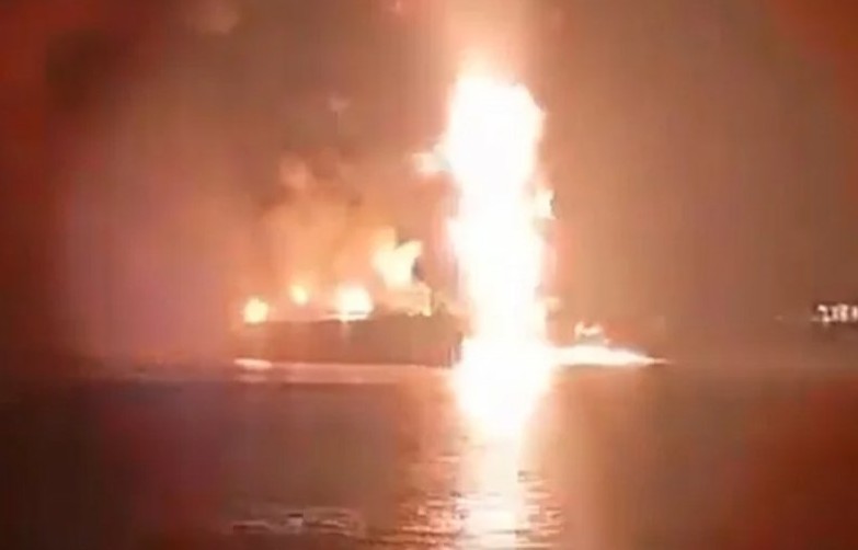 &Pi;&epsilon;&tau;&rho;&epsilon;&lambda;&alpha;&iota;&omicron;&phi;ό&rho;&omicron; &sigma;&tau;&iota;&sigmaf; &phi;&lambda;ό&gamma;&epsilon;&sigmaf; &kappa;&omicron;&nu;&tau;ά &sigma;&tau;&omicron; &Iota;&rho;ά&kappa; (&Beta;&Iota;&Nu;&Tau;&Epsilon;&Omicron;)