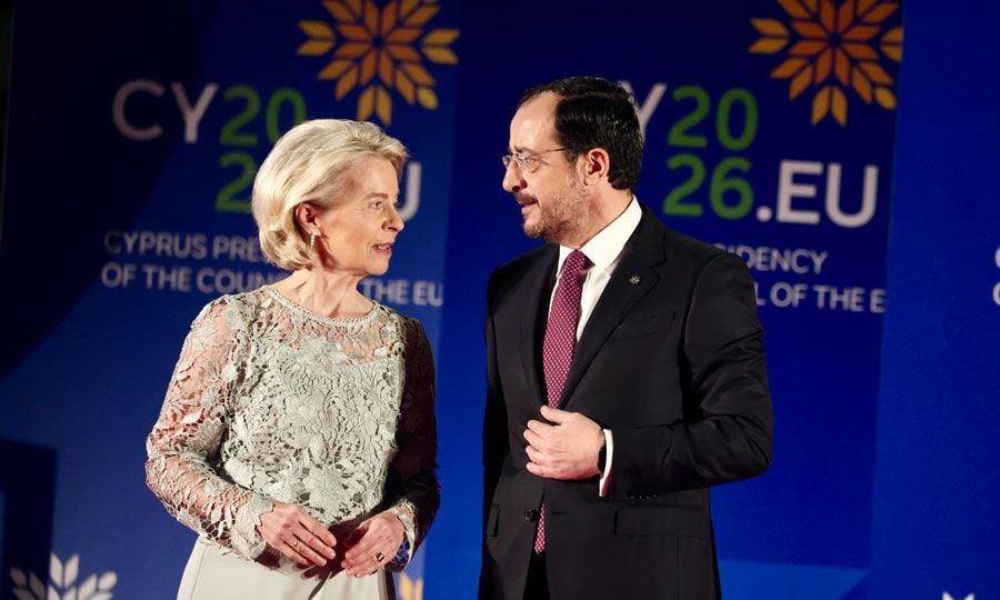 Για Μ. Ανατολή και αφθώδη η επικοινωνία ΠτΔ - Φον ντερ Λάιεν