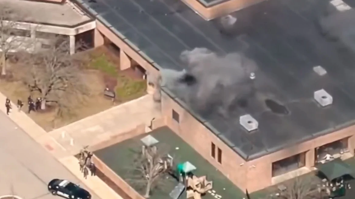 &Eta;&Pi;&Alpha;: &Nu;&epsilon;&kappa;&rho;ό&sigmaf; &omicron; &delta;&rho;ά&sigma;&tau;&eta;&sigmaf; &pi;&omicron;&upsilon; &epsilon;&iota;&sigma;έ&beta;&alpha;&lambda;&epsilon; &sigma;&epsilon; &sigma;&upsilon;&nu;&alpha;&gamma;&omega;&gamma;ή &kappa;&alpha;&iota; ά&nu;&omicron;&iota;&xi;&epsilon; &pi;&upsilon;&rho; (&Beta;&Iota;&Nu;&Tau;&Epsilon;&Omicron;)