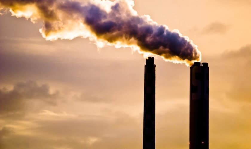 Μελέτη: Η ρύπανση από ντίζελ αυξάνει τον κίνδυνο σοβαρών καρδιακών αρρυθμιών