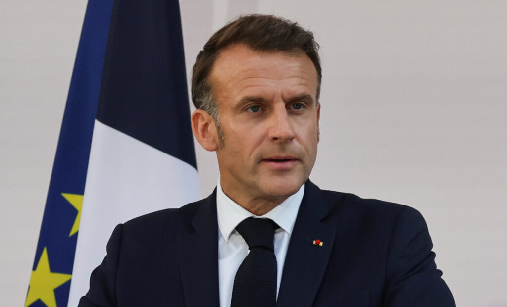 Μακρόν: Λάθος αν ελπίζει η Ρωσία για αναστολή κυρώσεων λόγω πολέμου στο Ιράν