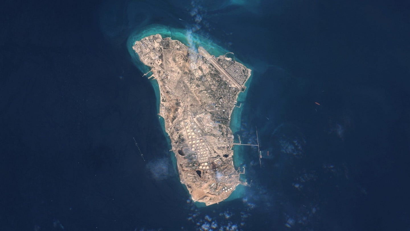 Ιράν: Καμιά πετρελαϊκή υποδομή δεν υπέστη ζημιά στο νησί Χαργκ