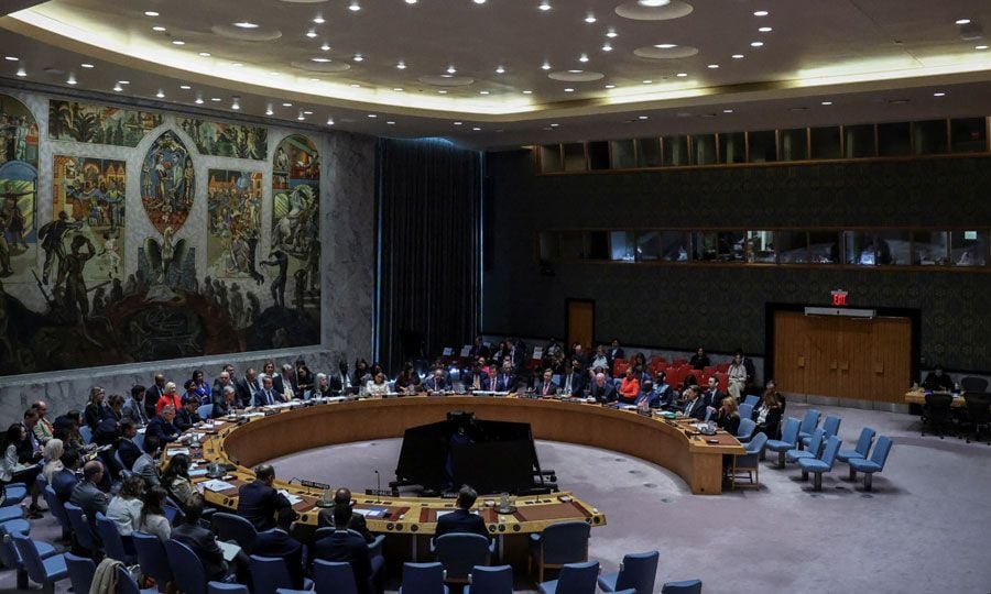 Ρώσος αντιπρόσωπος στον ΟΗΕ: «Πρωτοφανές σπιράλ βίας» στη Μέση Ανατολή