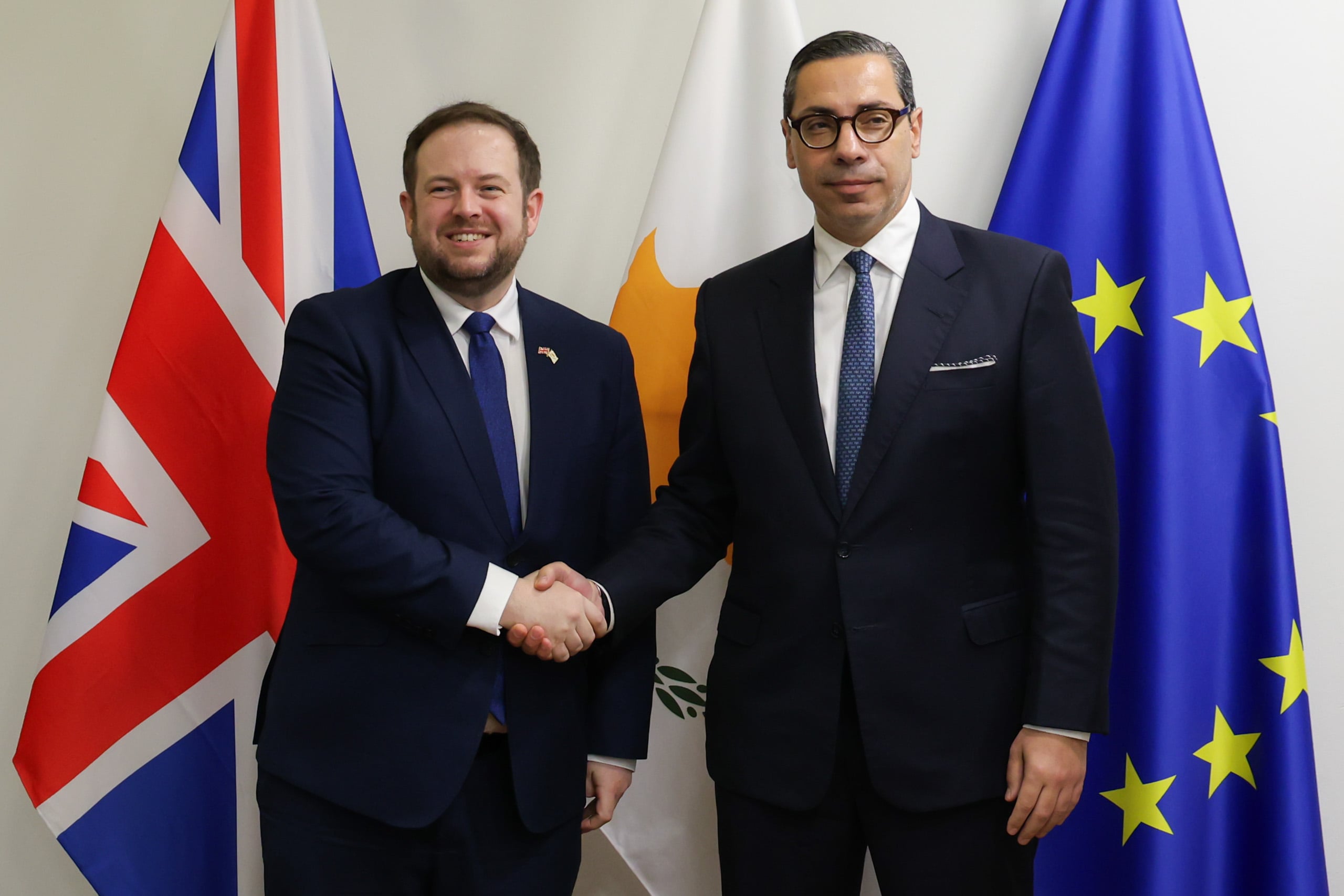 Συνάντηση Κόμπου-Ντάουτι: Οι εξελίξεις της Μέσης Ανατολής στο επίκεντρο