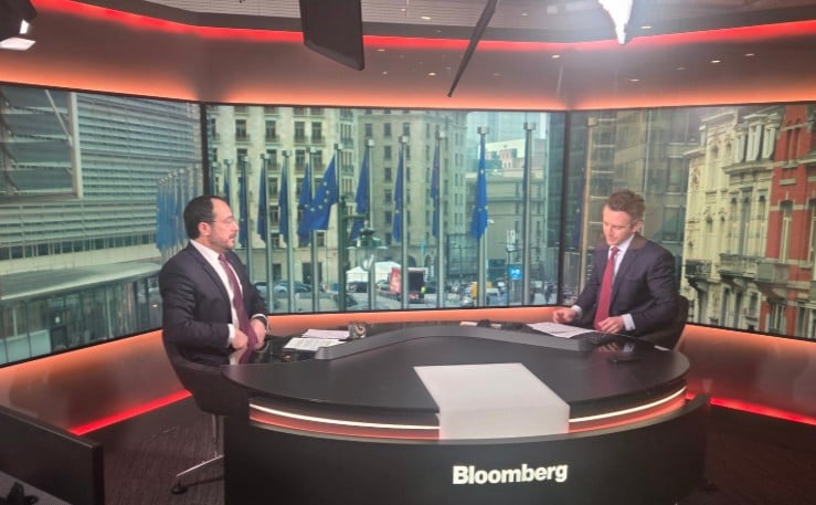 President of Cyprus to Bloomberg: "Everything is on the table for the future of the Bases after the crisis"